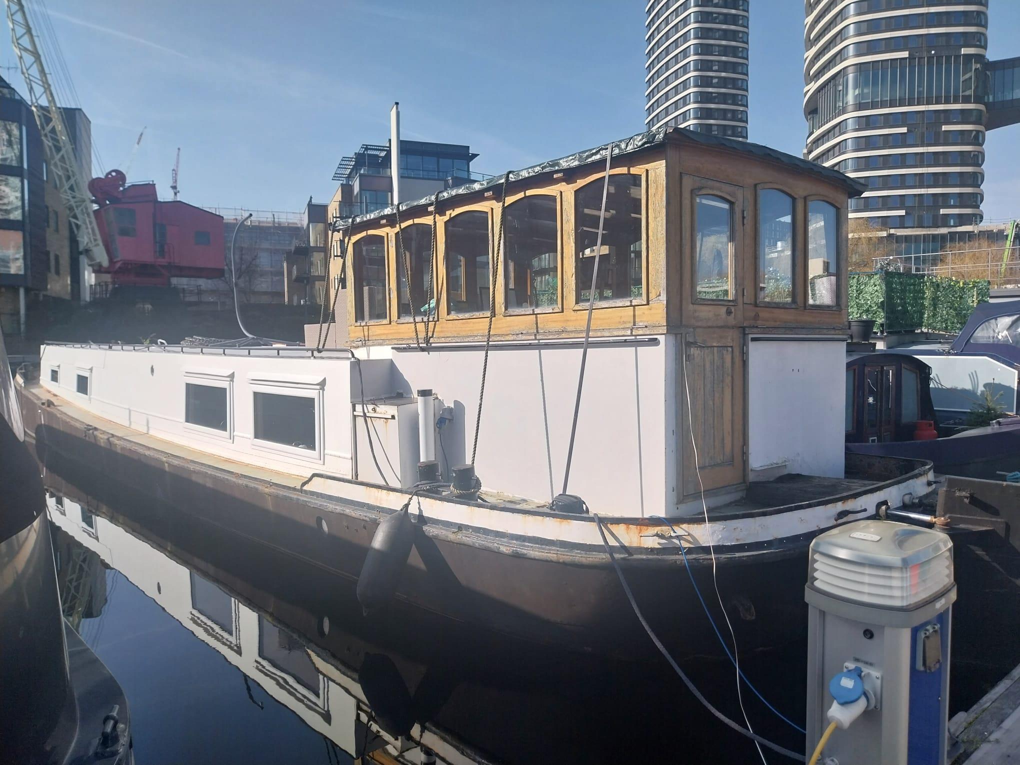 Verandering - 62ft x 14ft Dutch Barge for sale | Aquavista